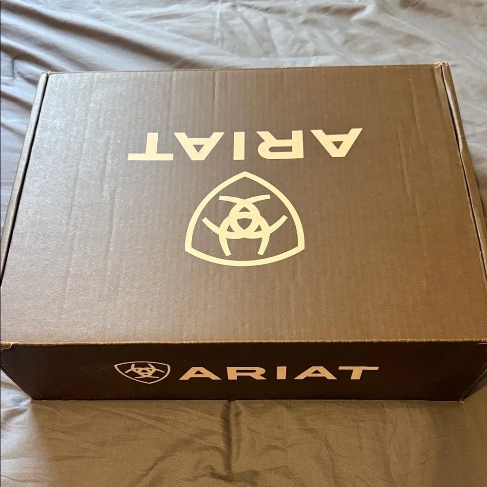 Ariat Brown Western Boots - Picture 7 of 8